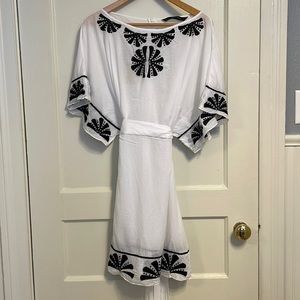 White Zara dress with black embroidery